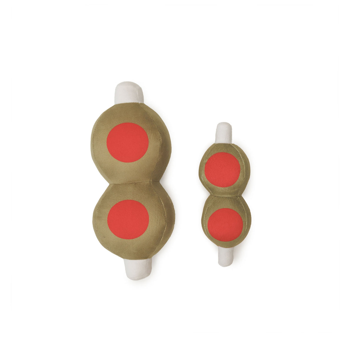 Large and small olive clip on side by side 